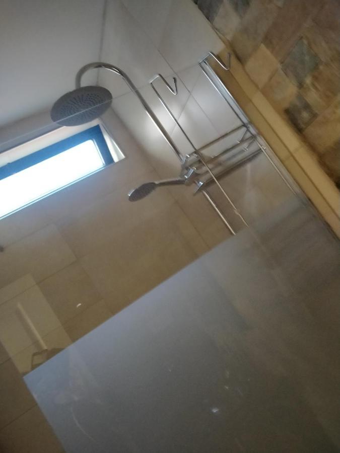 Inn Jerez Santiago Loft Smoke Free Jerez de la Frontera Exteriör bild